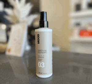 Mood heat protector spray